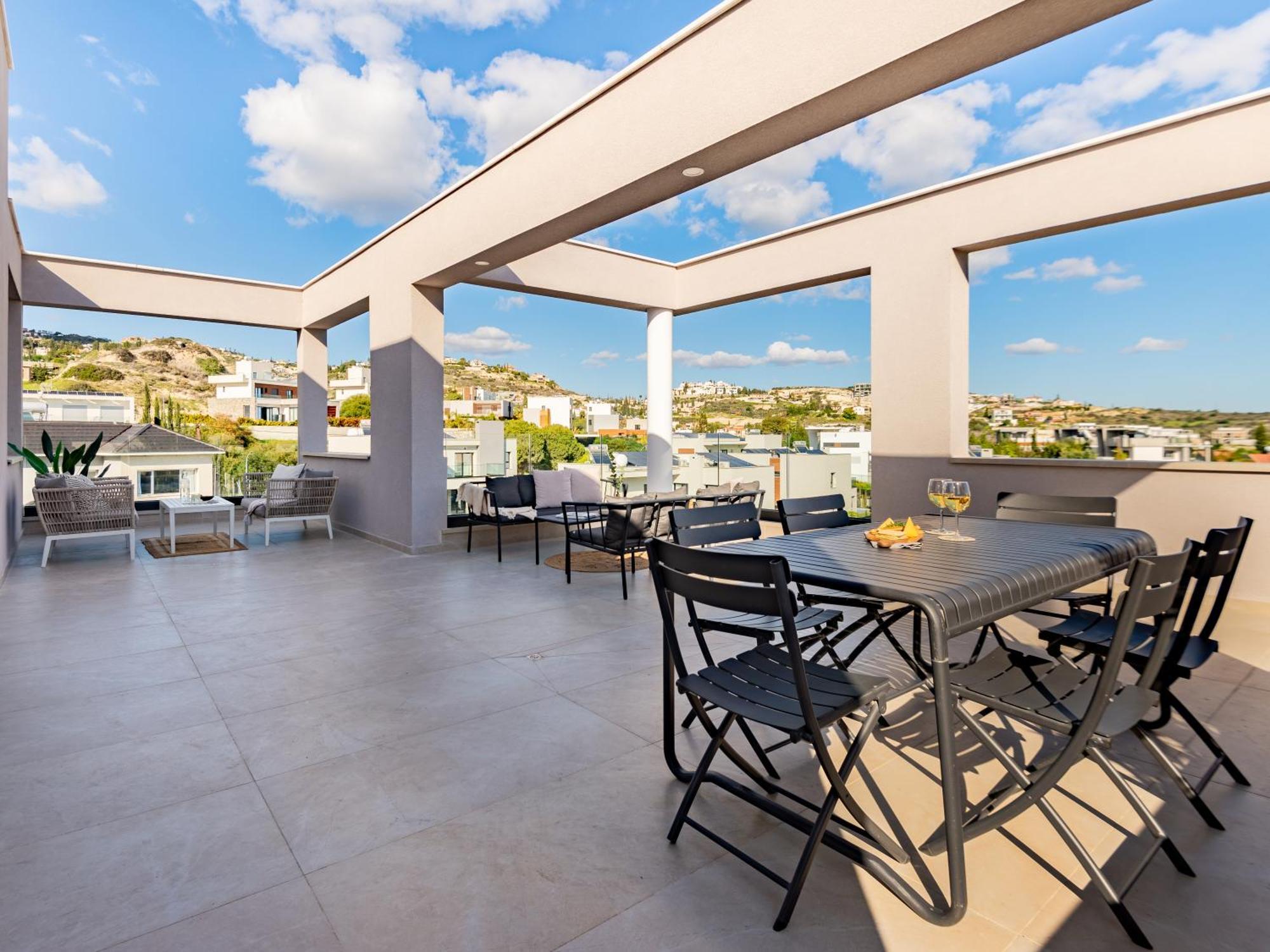 Sanders River Plaza Limassol Exterior photo